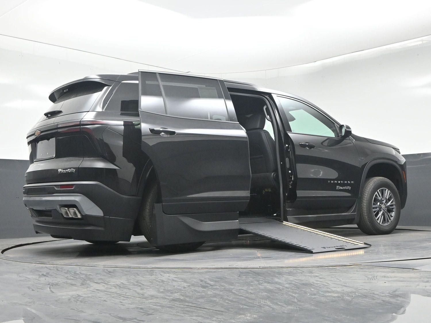 New 2026 Chevrolet Traverse 1LT