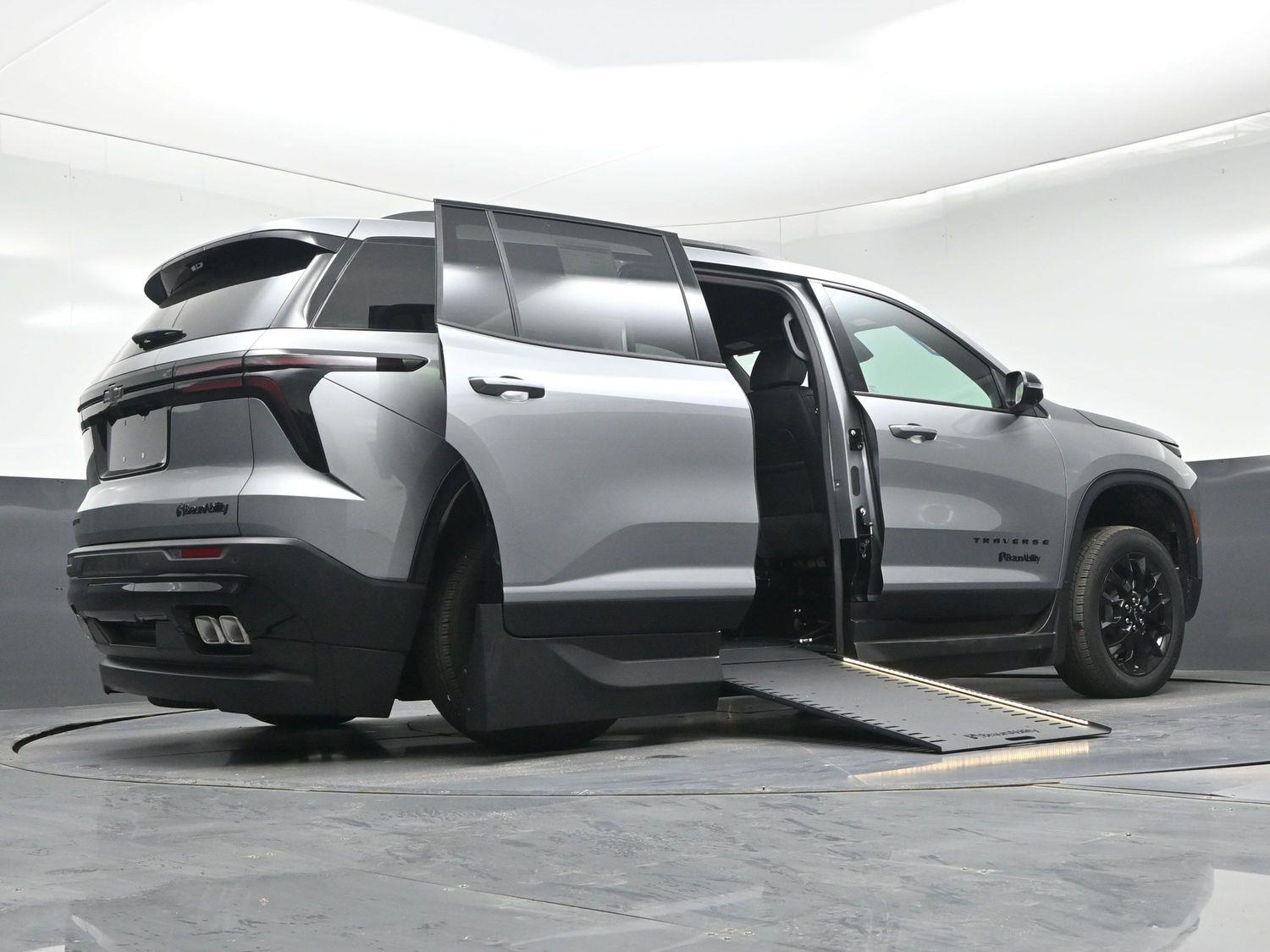 New 2026 Chevrolet Traverse 1LT