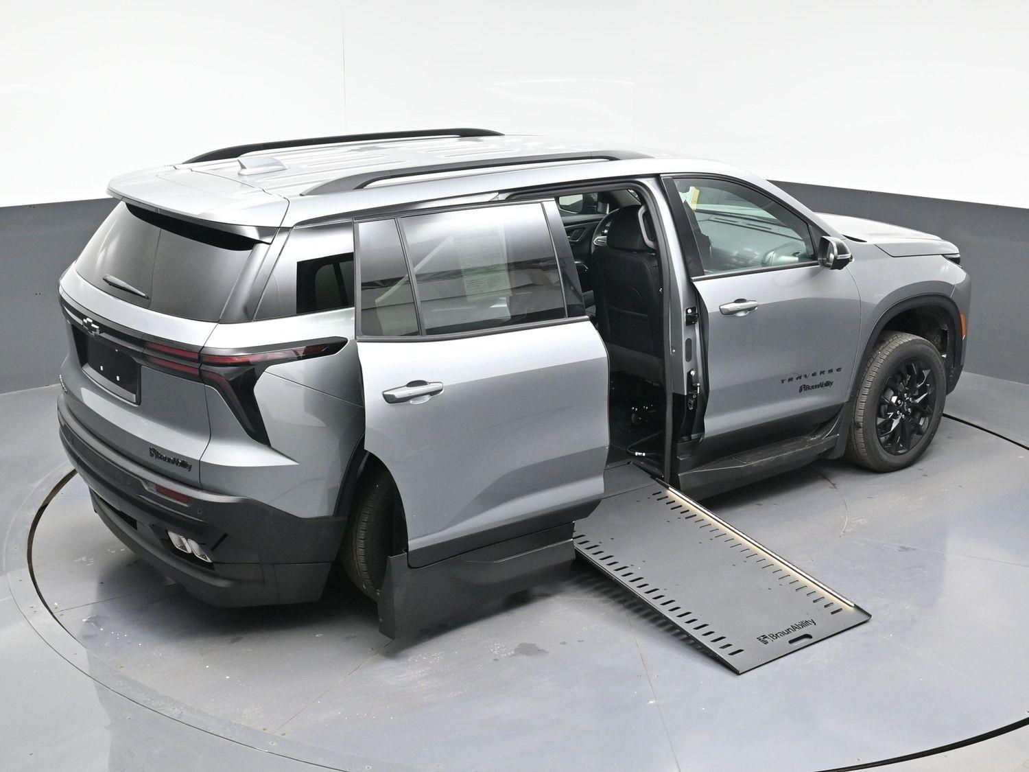New 2026 Chevrolet Traverse 1LT