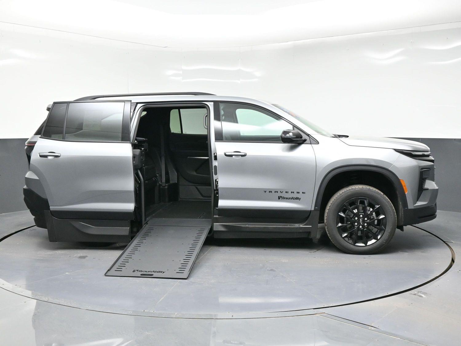 New 2026 Chevrolet Traverse 1LT