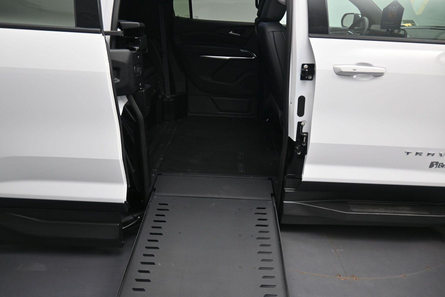 New 2026 Chevrolet Traverse 1LT
