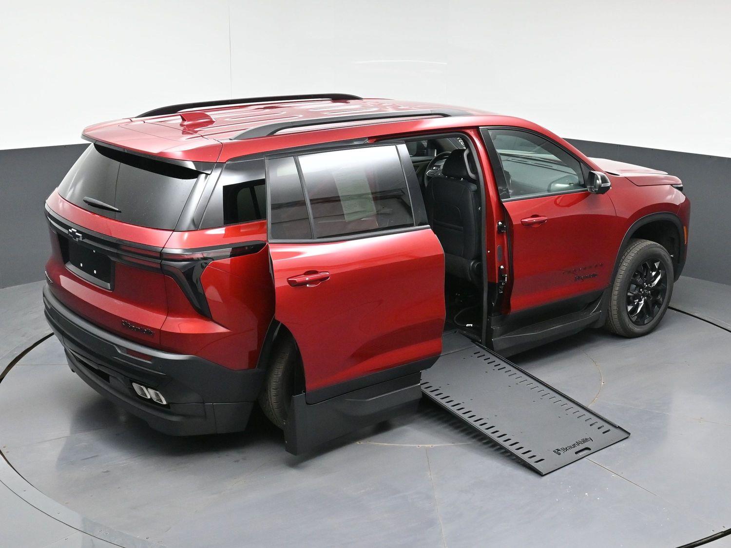 New 2026 Chevrolet Traverse 1LT