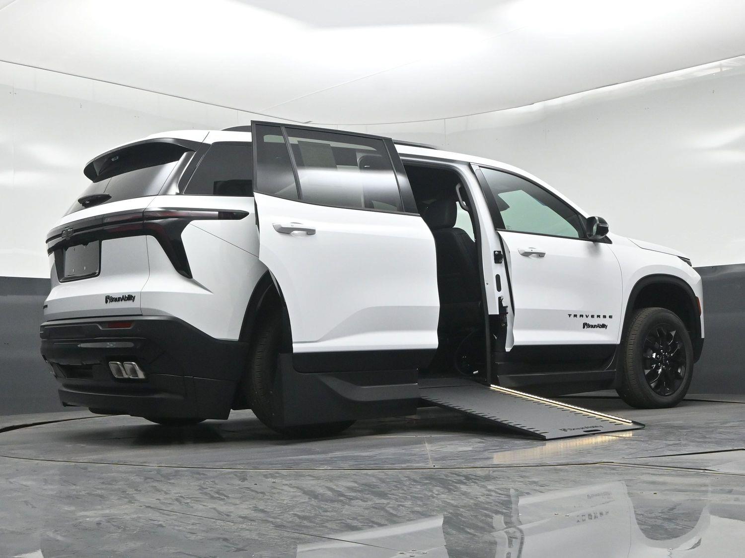 New 2026 Chevrolet Traverse 1LT
