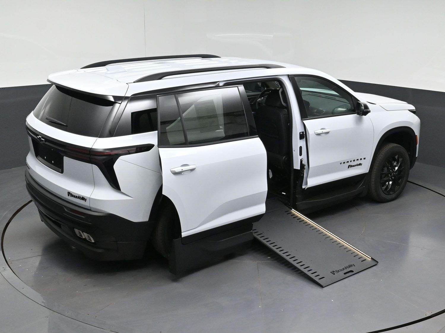 New 2026 Chevrolet Traverse 1LT
