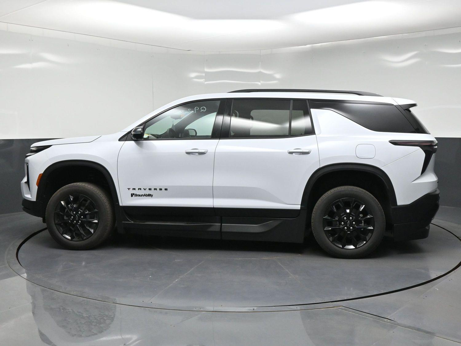 New 2026 Chevrolet Traverse 1LT