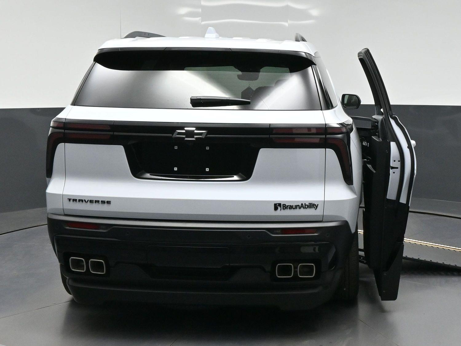New 2026 Chevrolet Traverse 1LT