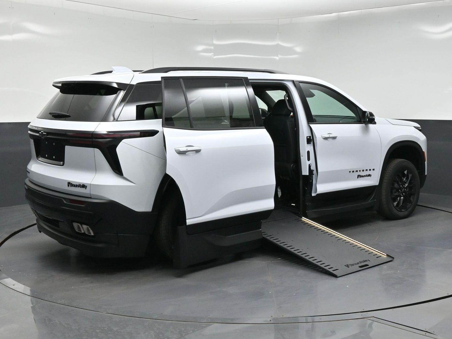 New 2026 Chevrolet Traverse 1LT