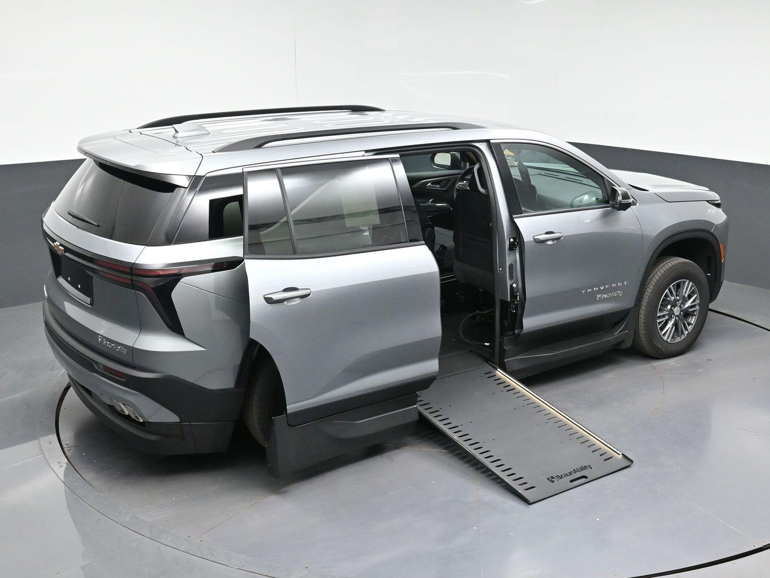New 2026 Chevrolet Traverse 1LT