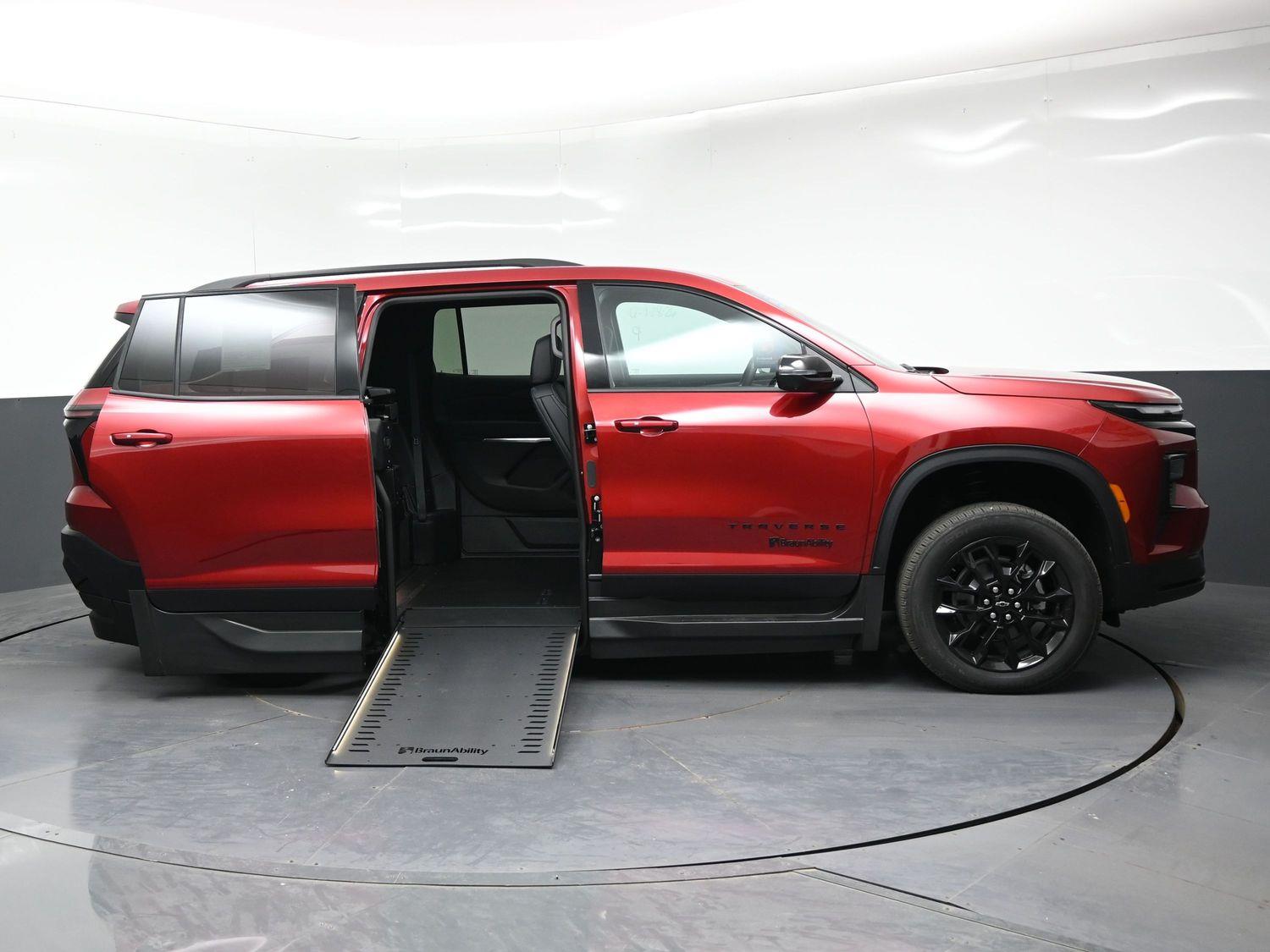 New 2026 Chevrolet Traverse 1LT
