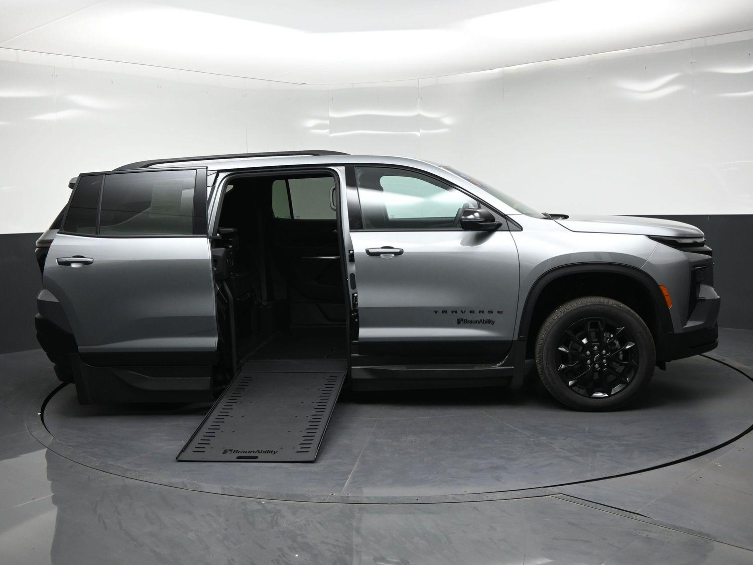 New 2026 Chevrolet Traverse 1LT