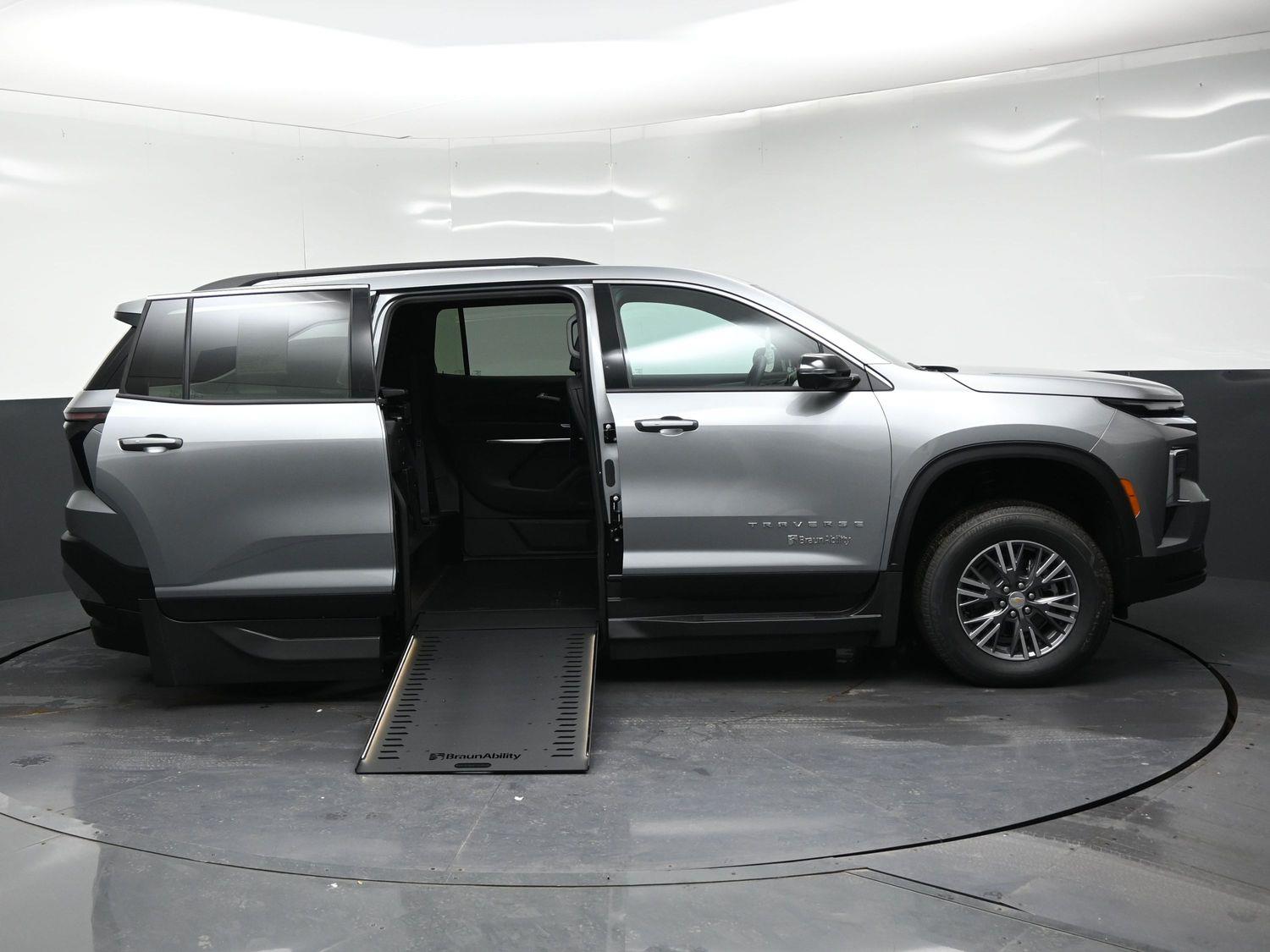 New 2026 Chevrolet Traverse 1LT