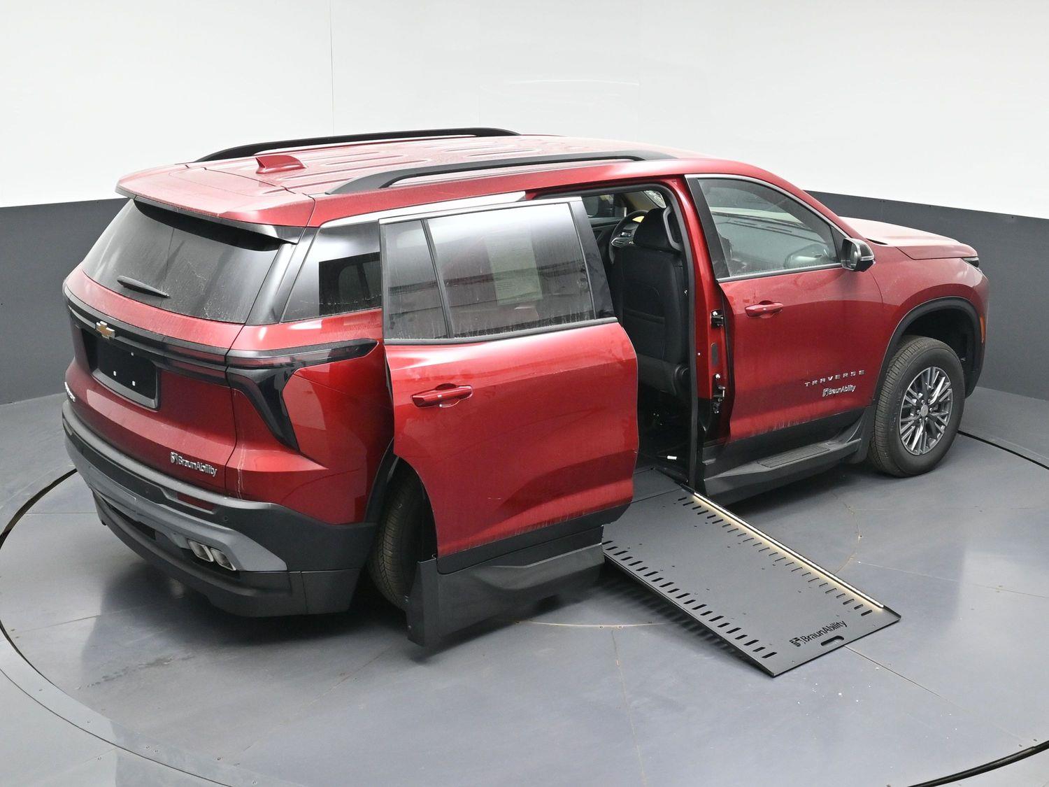 New 2026 Chevrolet Traverse 1LT