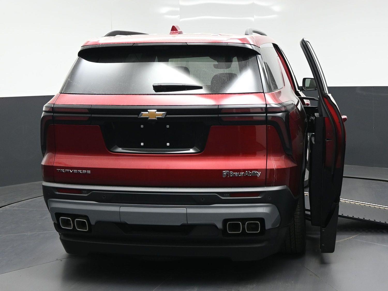 New 2026 Chevrolet Traverse 1LT