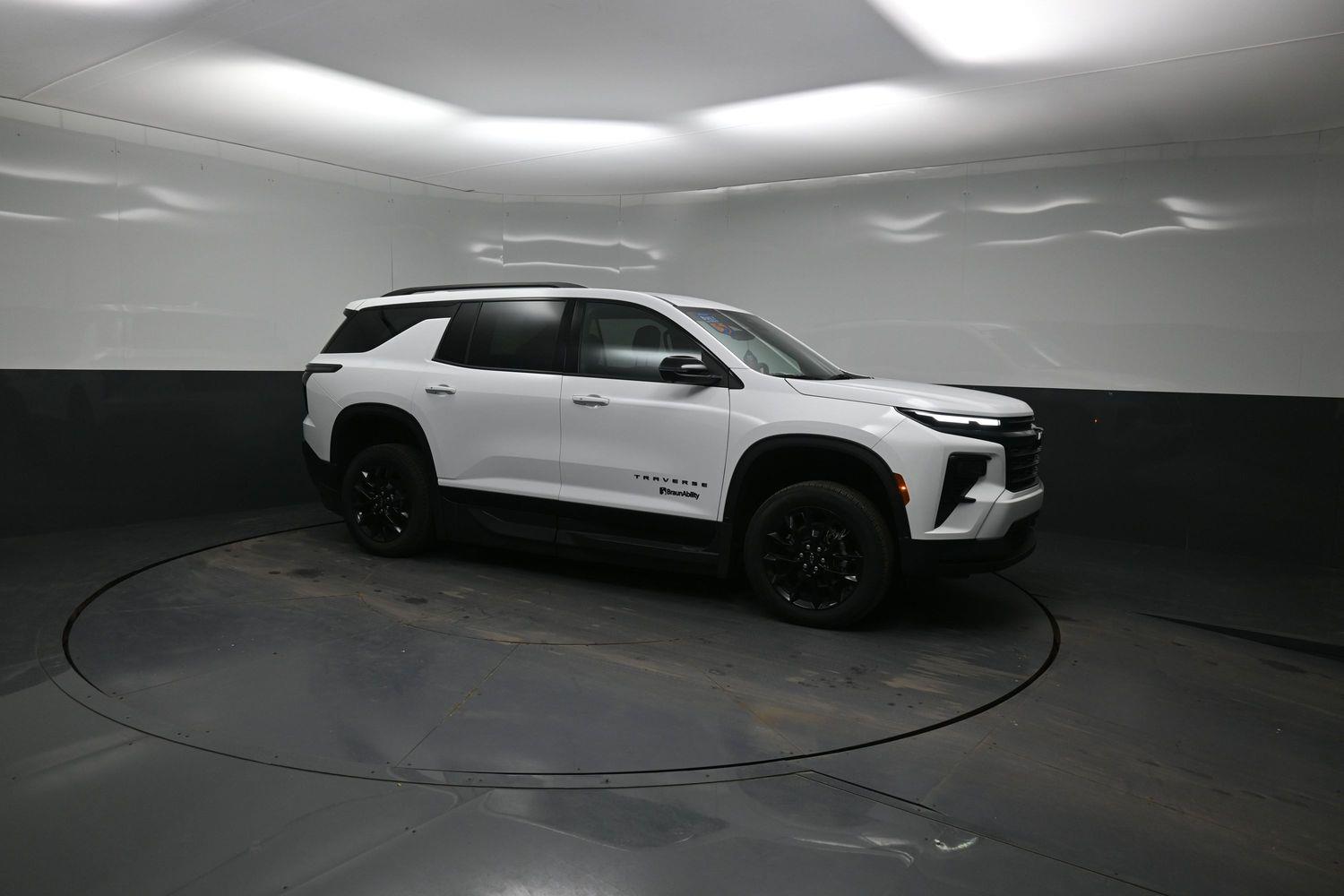 New 2026 Chevrolet Traverse 1LT