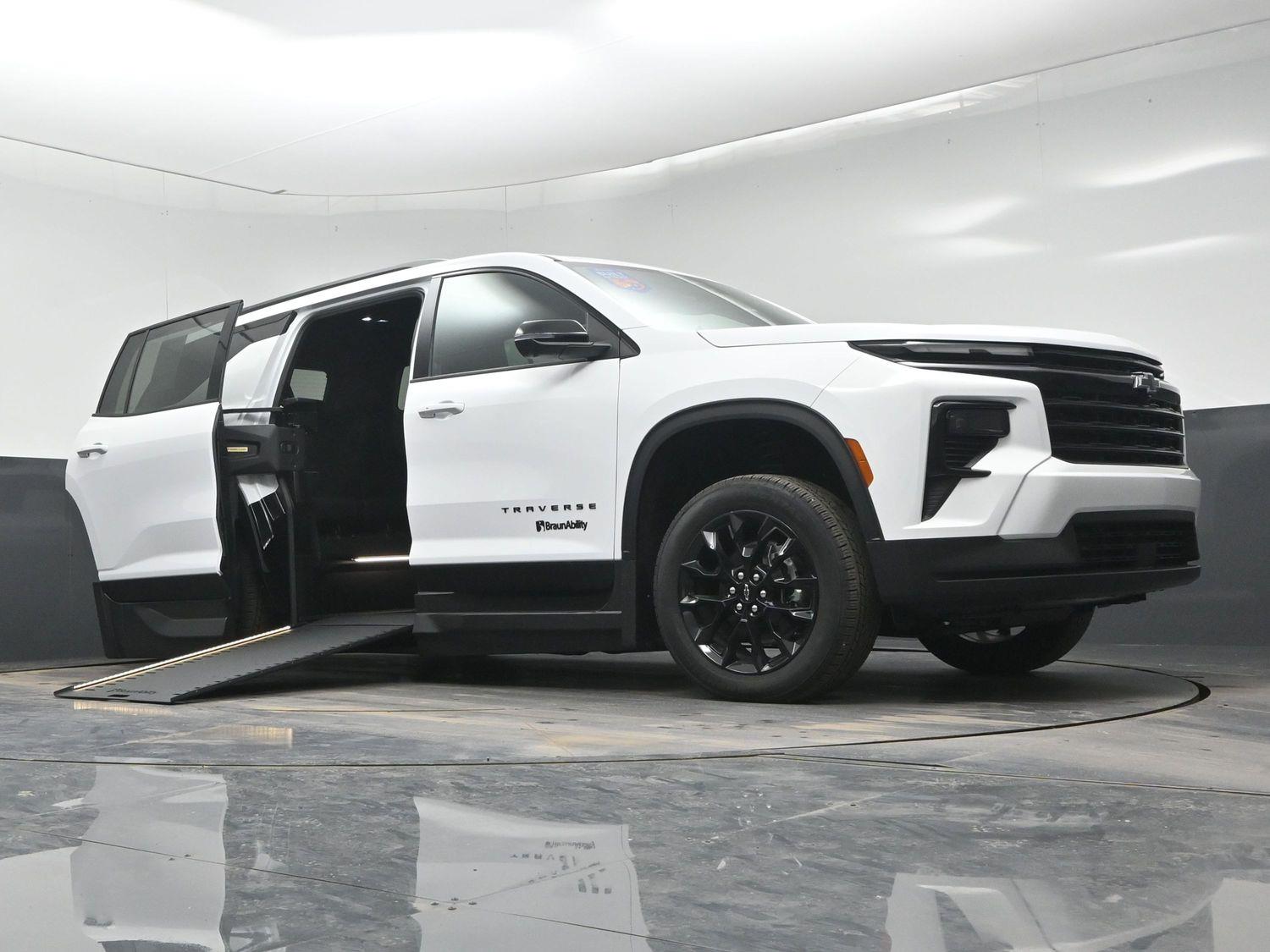 New 2026 Chevrolet Traverse 1LT
