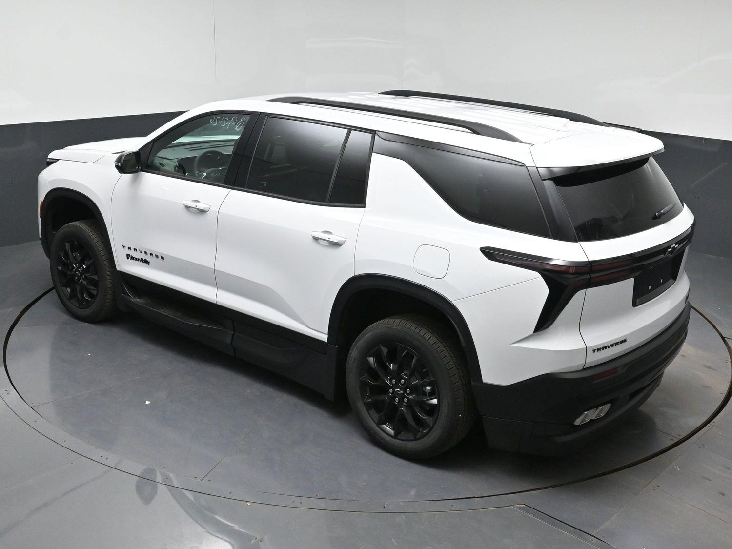 New 2026 Chevrolet Traverse 1LT