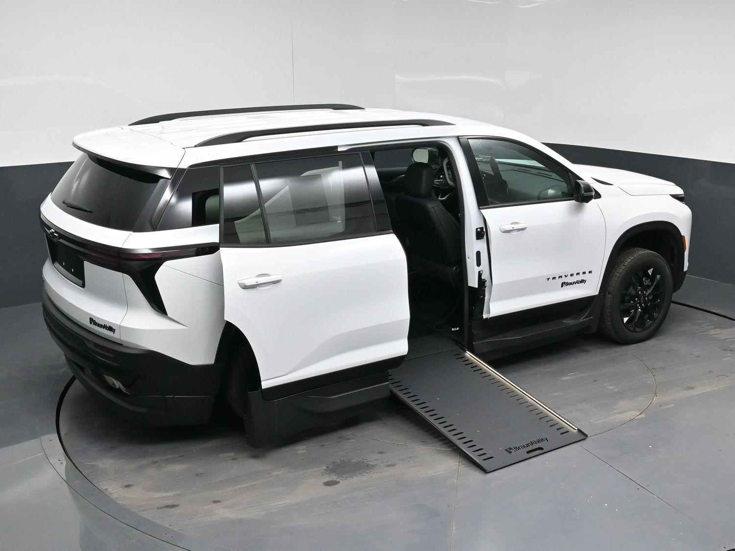 New 2026 Chevrolet Traverse 1LT