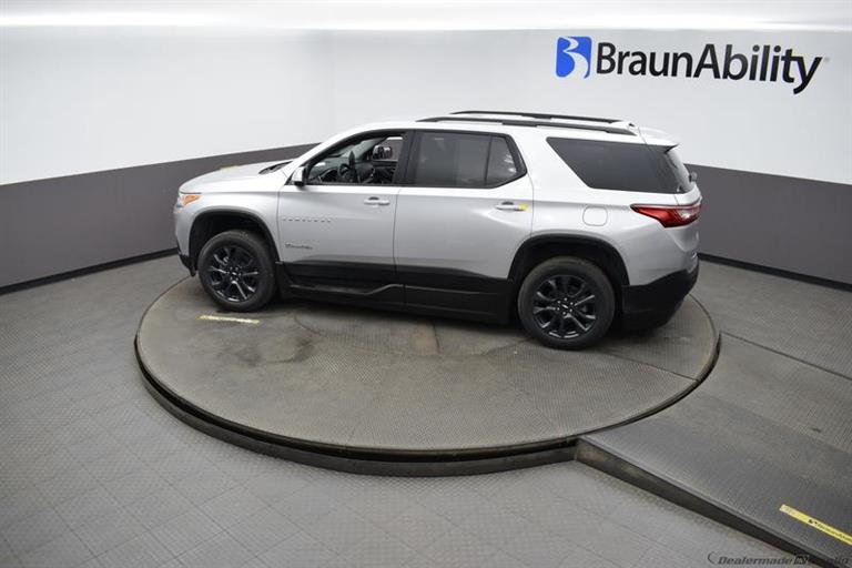 2021 Chevrolet Traverse 2LT | BraunAbility