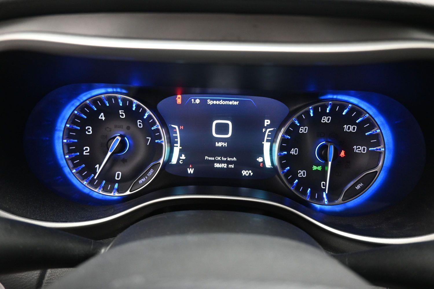 Pre-Owned 2023 Chrysler Pacifica Touring L