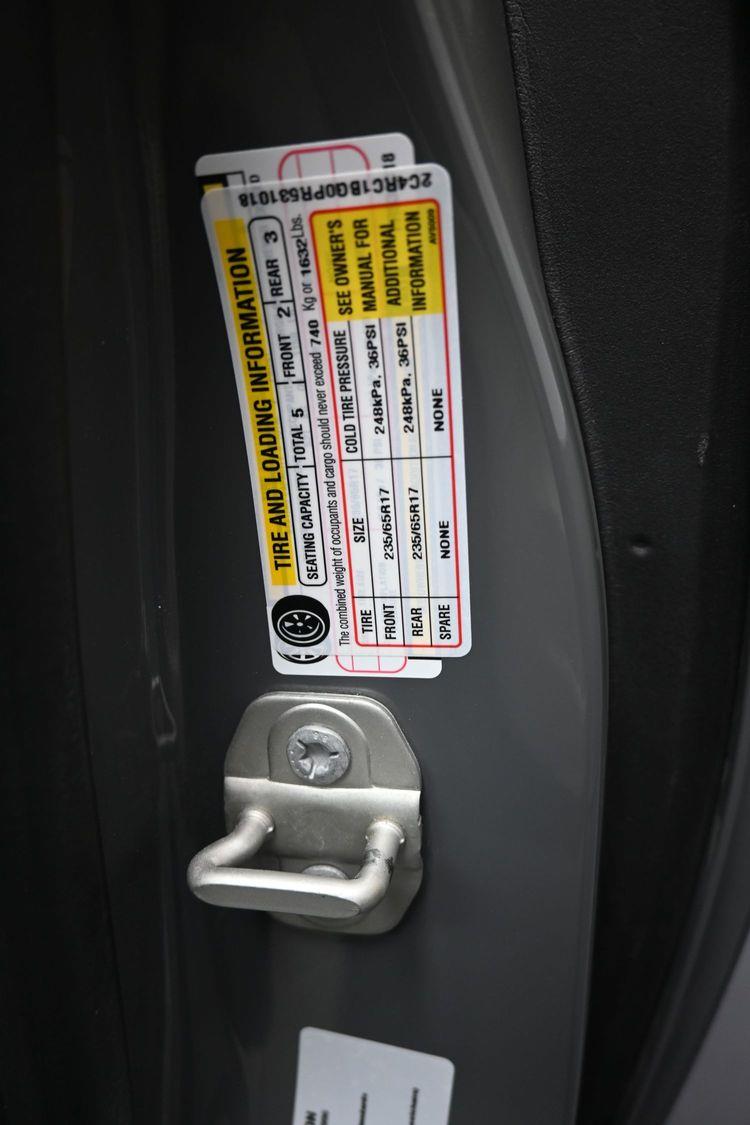 Pre-Owned 2023 Chrysler Pacifica Touring L