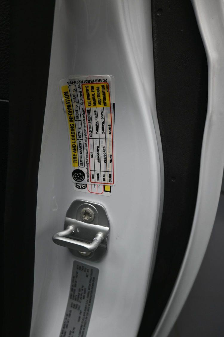 New 2026 Chrysler Pacifica Select