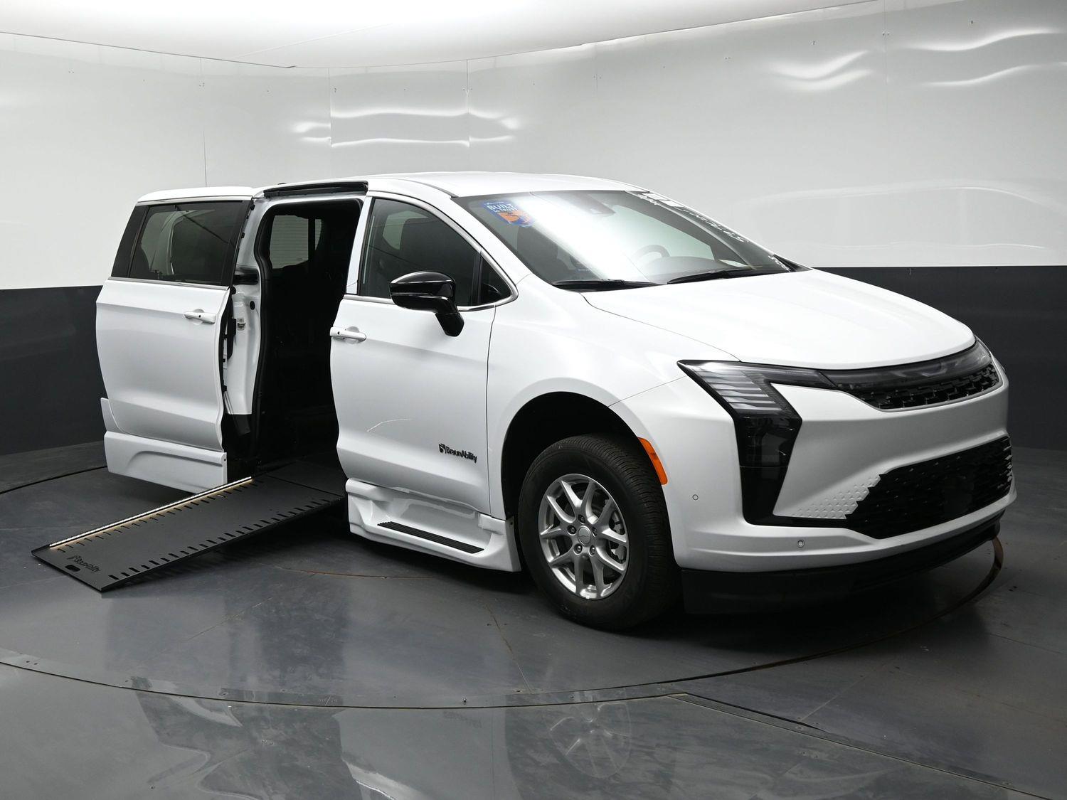 New 2027 Chrysler Pacifica Select