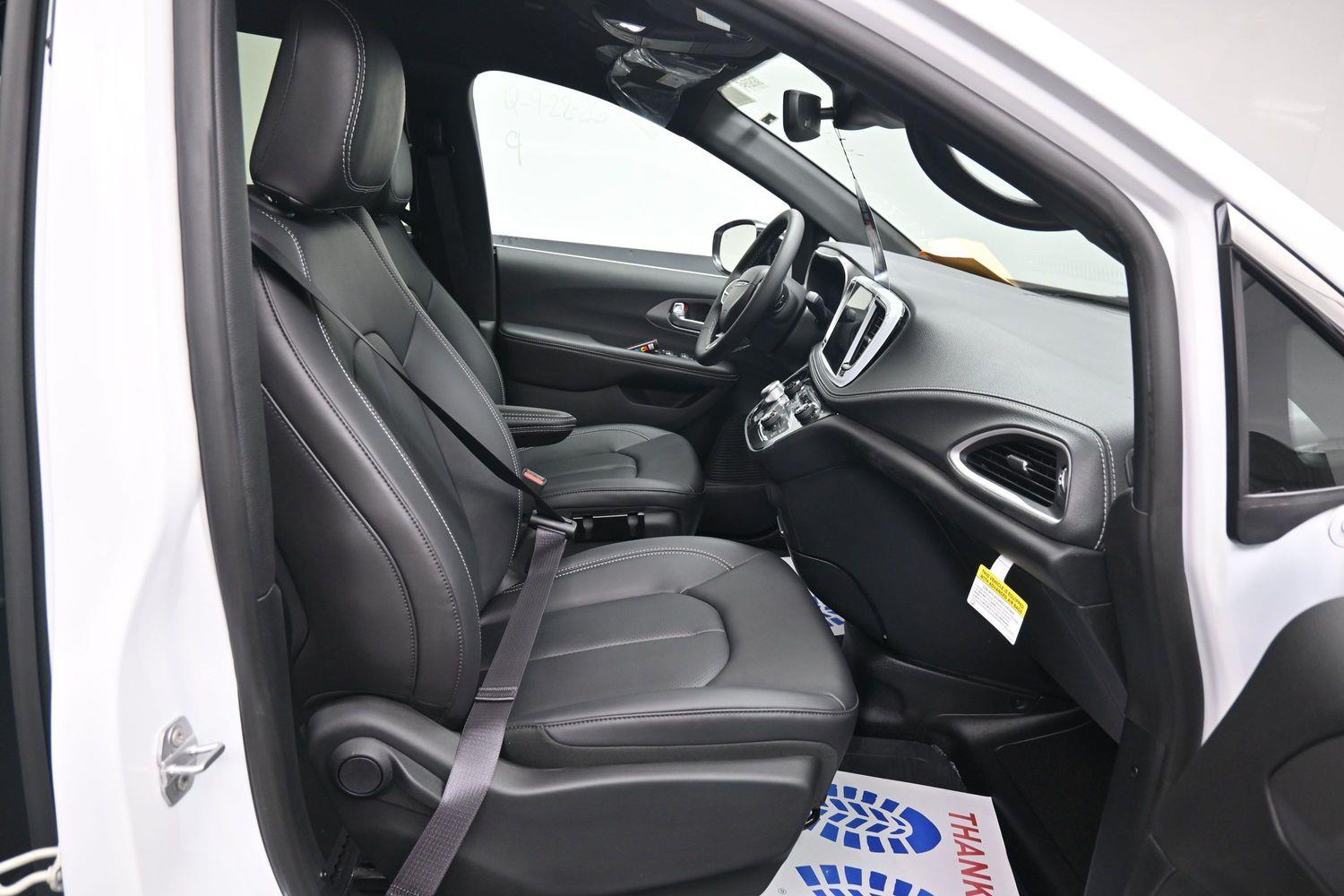 New 2027 Chrysler Pacifica Pacifica
