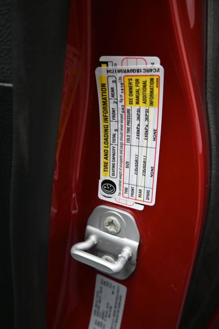 New 2027 Chrysler Pacifica Select