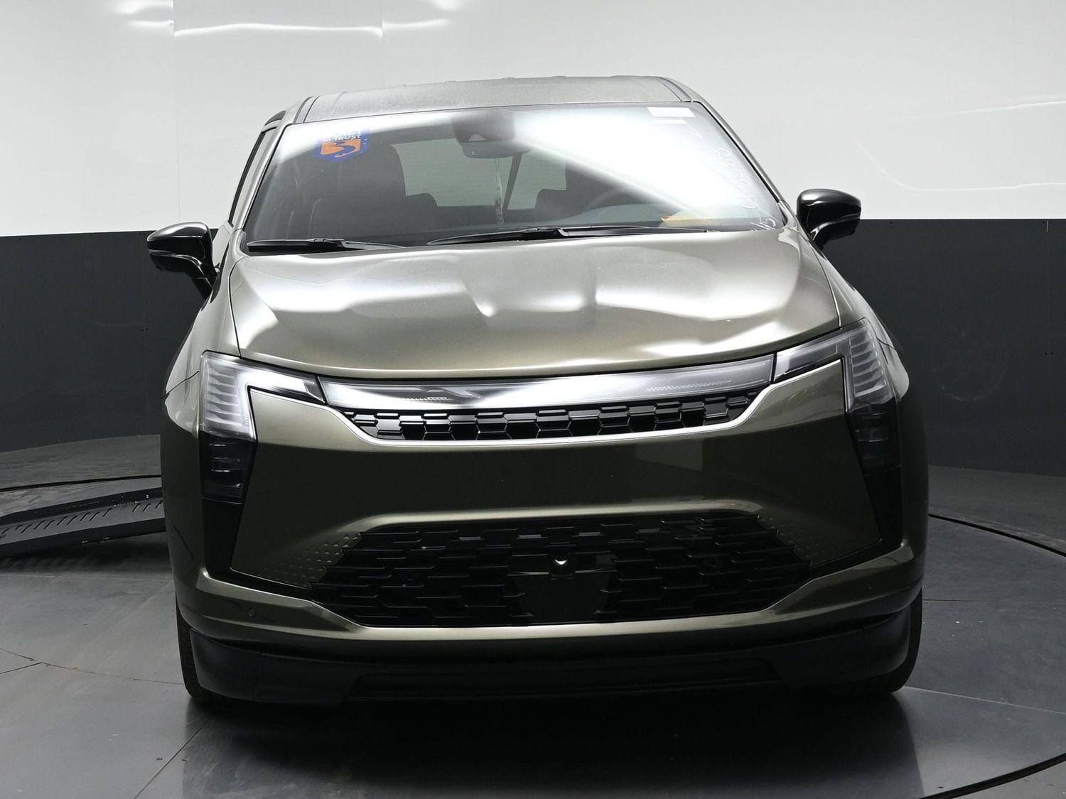 New 2027 Chrysler Pacifica Select