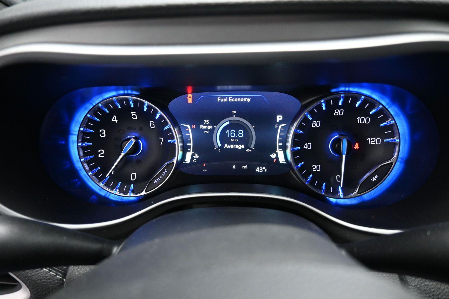 New 2027 Chrysler Pacifica Select
