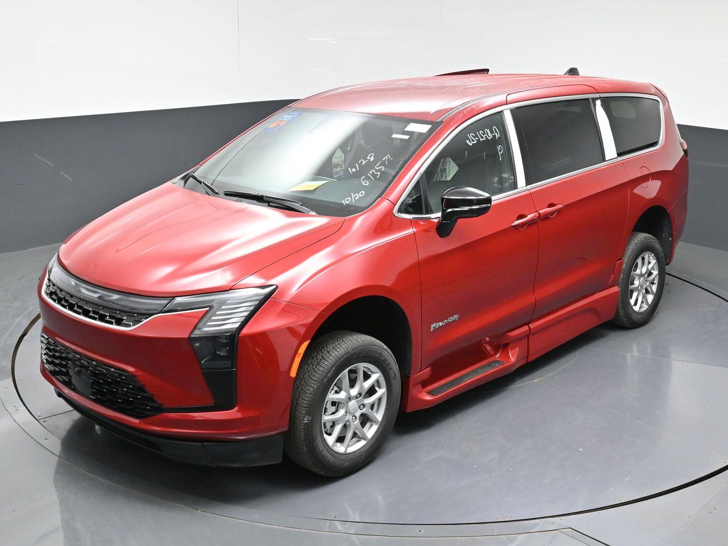 New 2027 Chrysler Pacifica Select