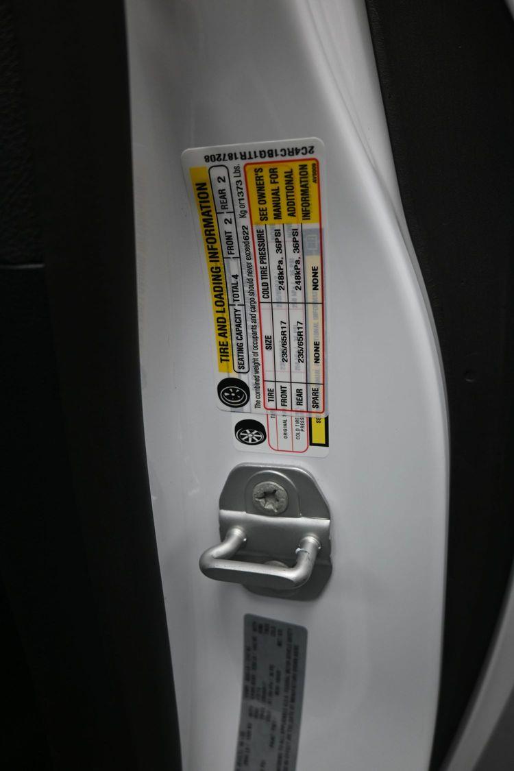 New 2026 Chrysler Pacifica Select