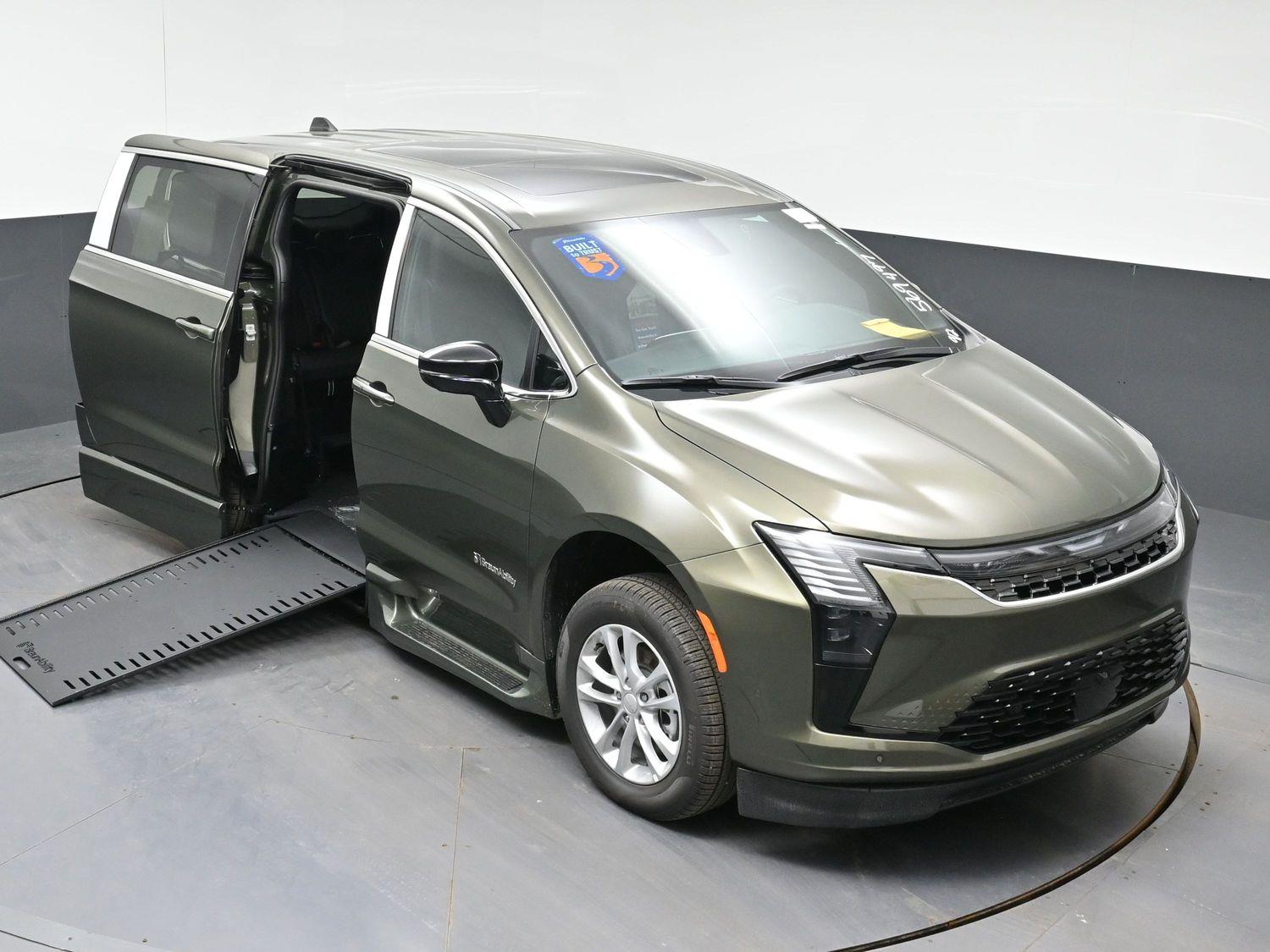 New 2027 Chrysler Pacifica Select