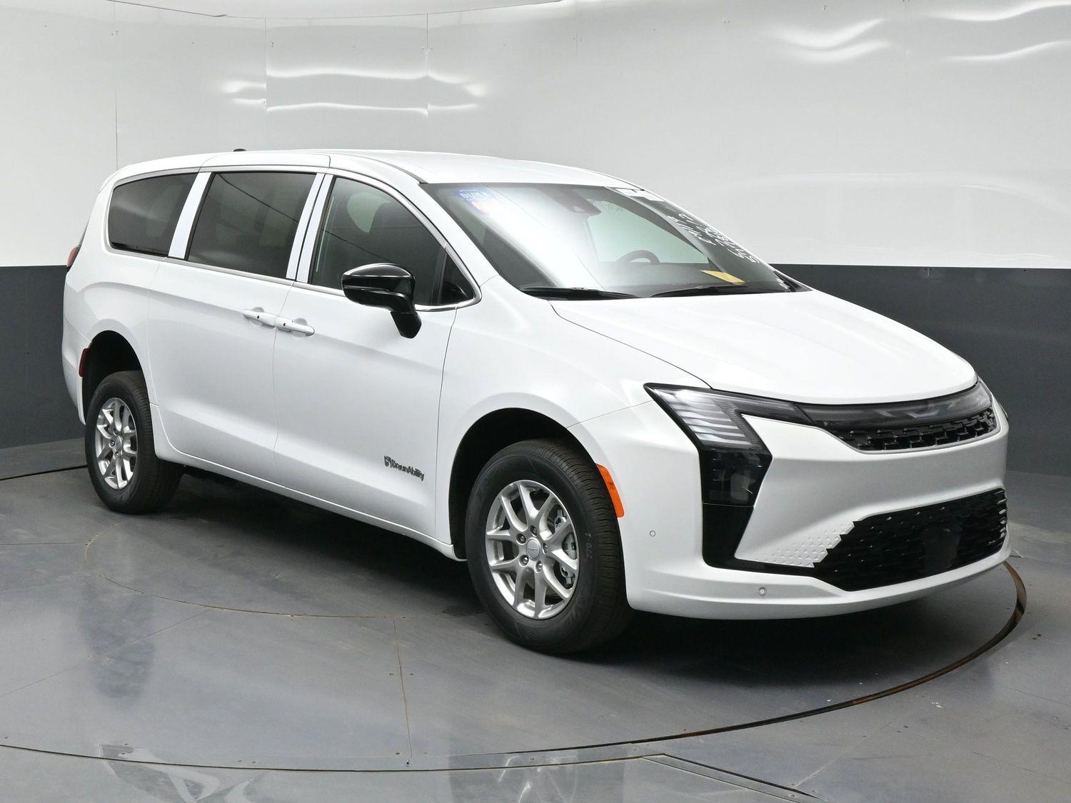 New 2027 Chrysler Pacifica Select