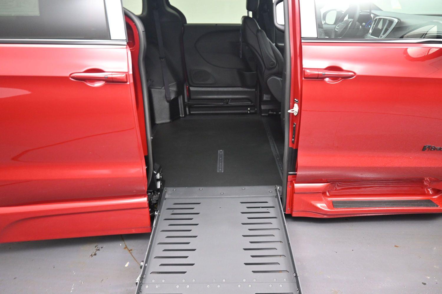 New 2027 Chrysler Pacifica Pacifica