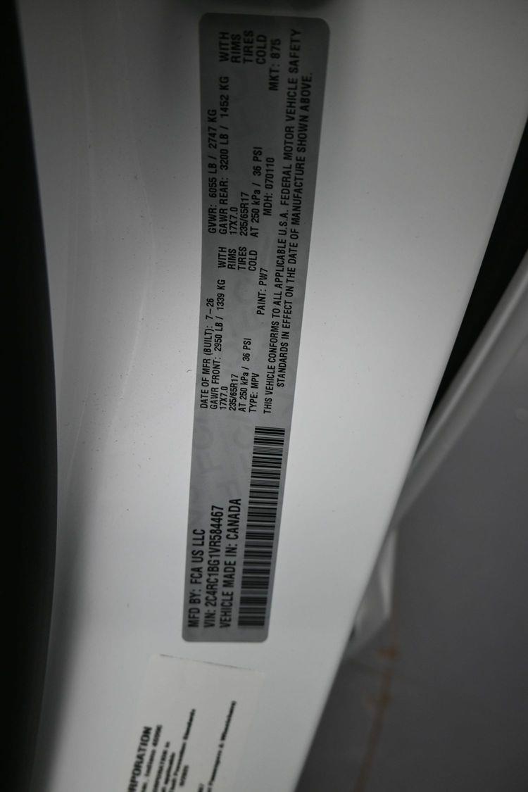 New 2027 Chrysler Pacifica Pacifica