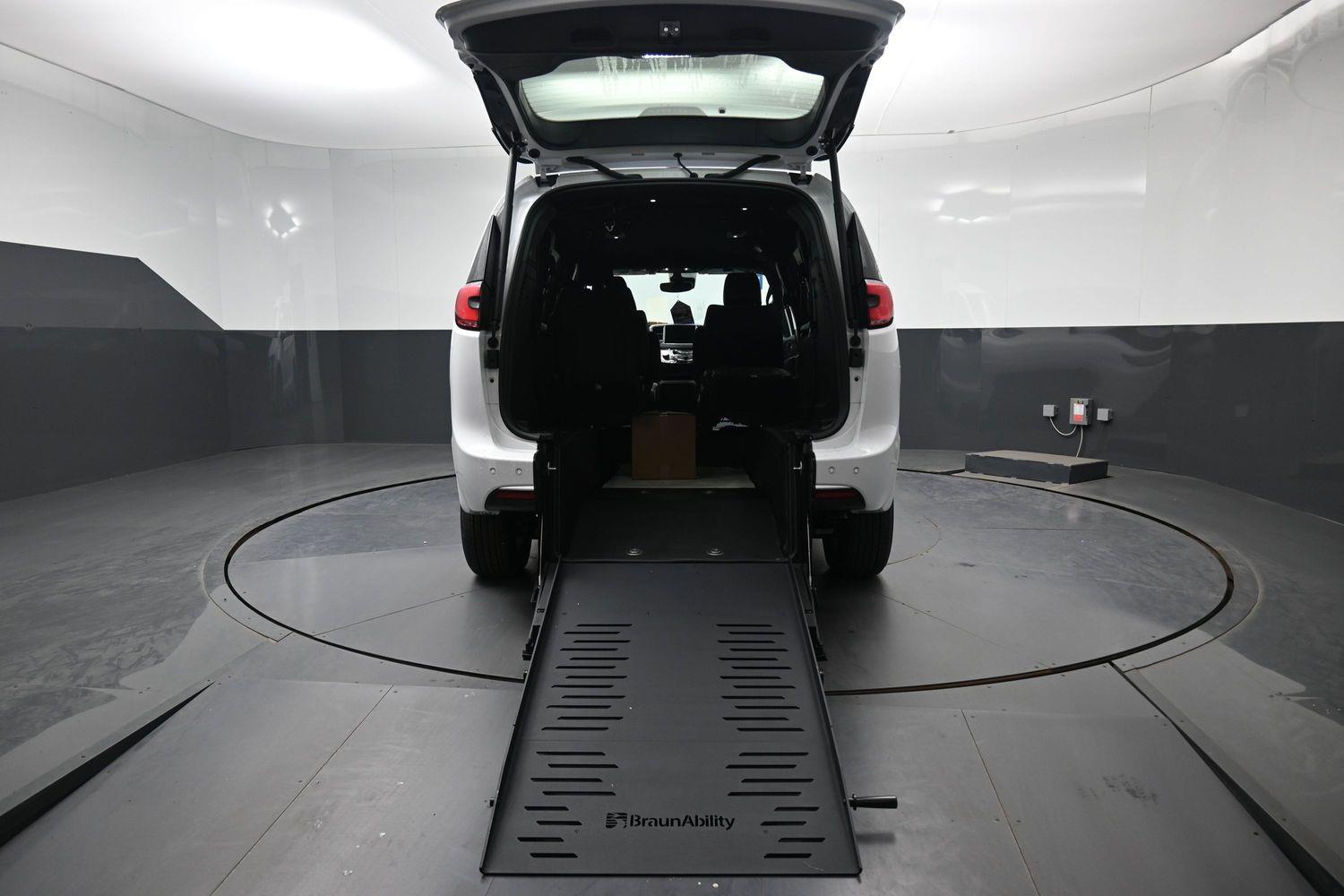New 2027 Chrysler Pacifica Pacifica