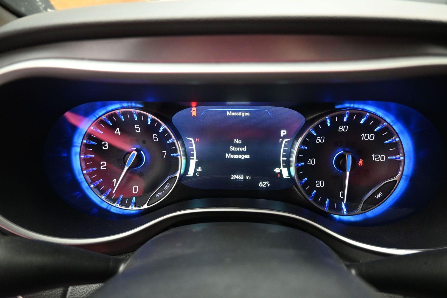 Pre-Owned 2026 Chrysler Pacifica Select - 27l