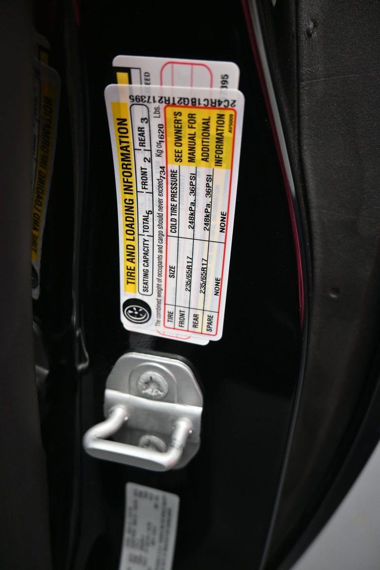 Pre-Owned 2026 Chrysler Pacifica Select - 27l
