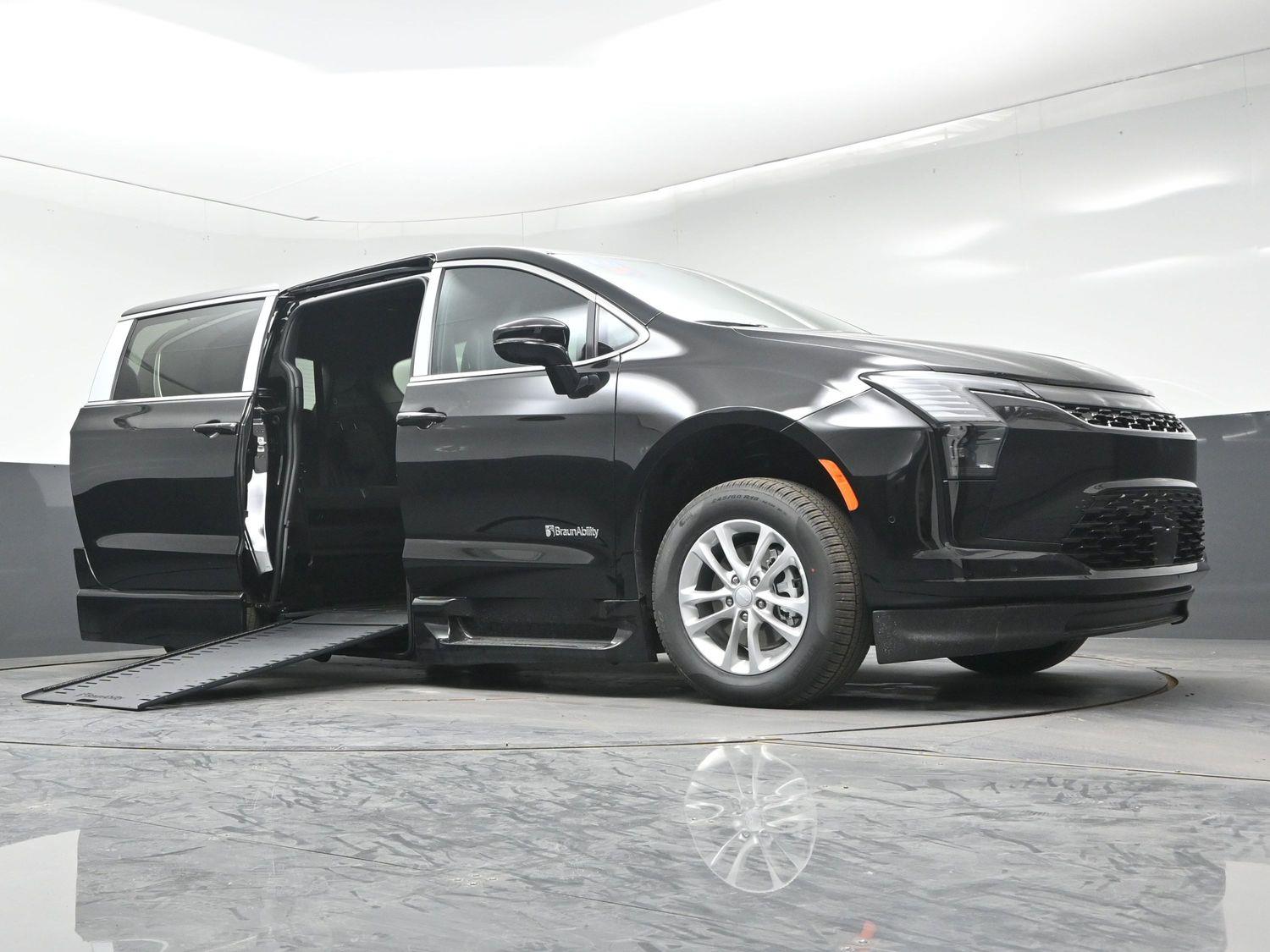 New 2027 Chrysler Pacifica Pacifica