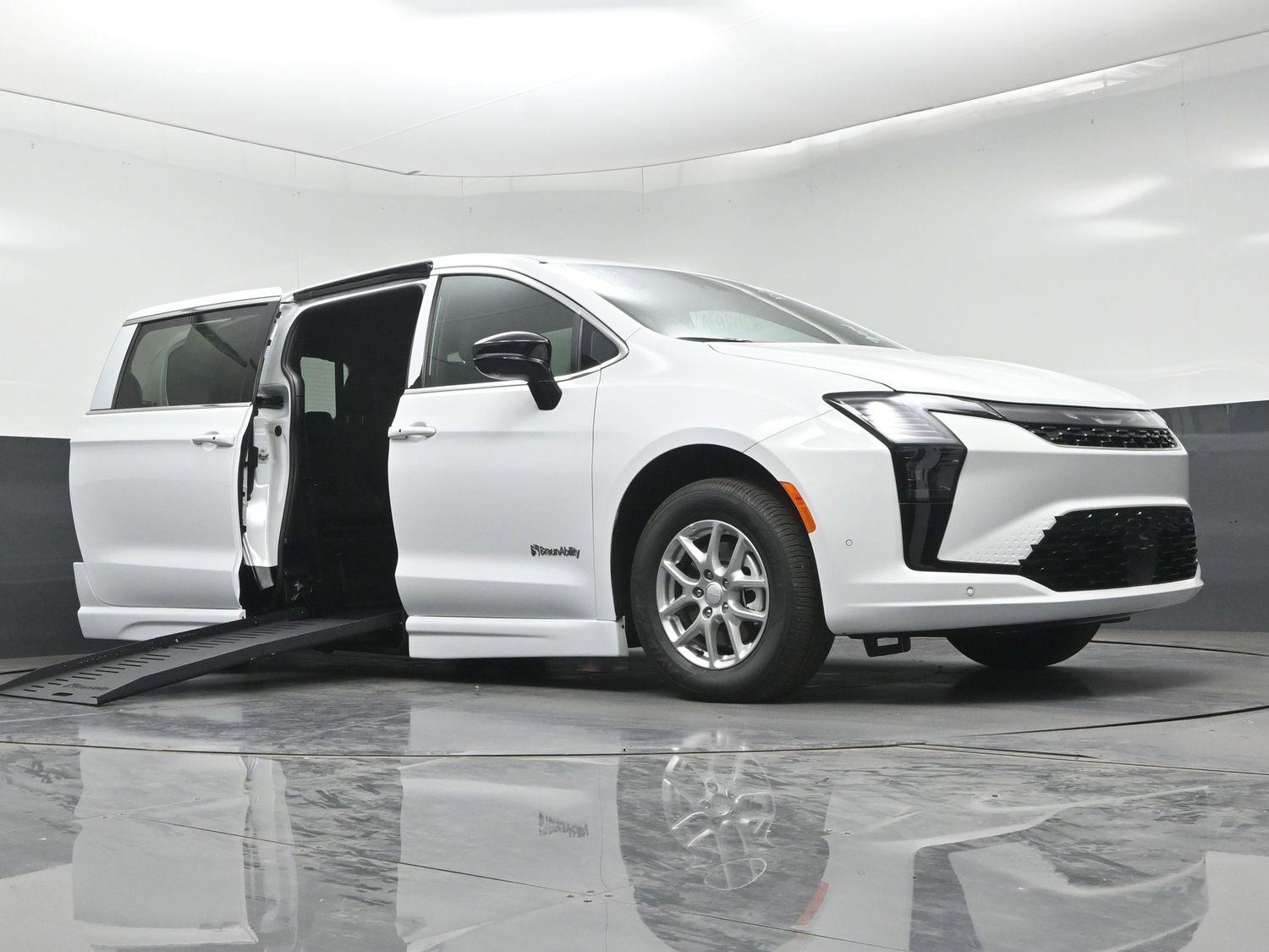 New 2027 Chrysler Pacifica Select