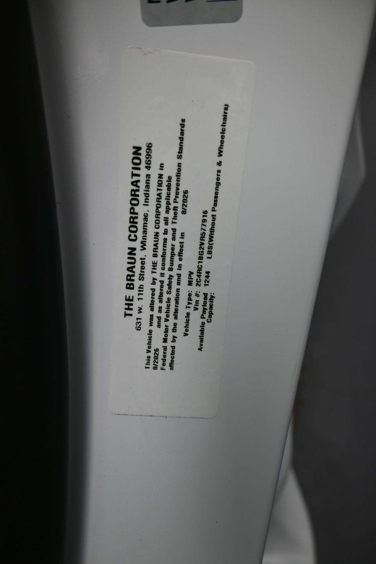 New 2027 Chrysler Pacifica Select