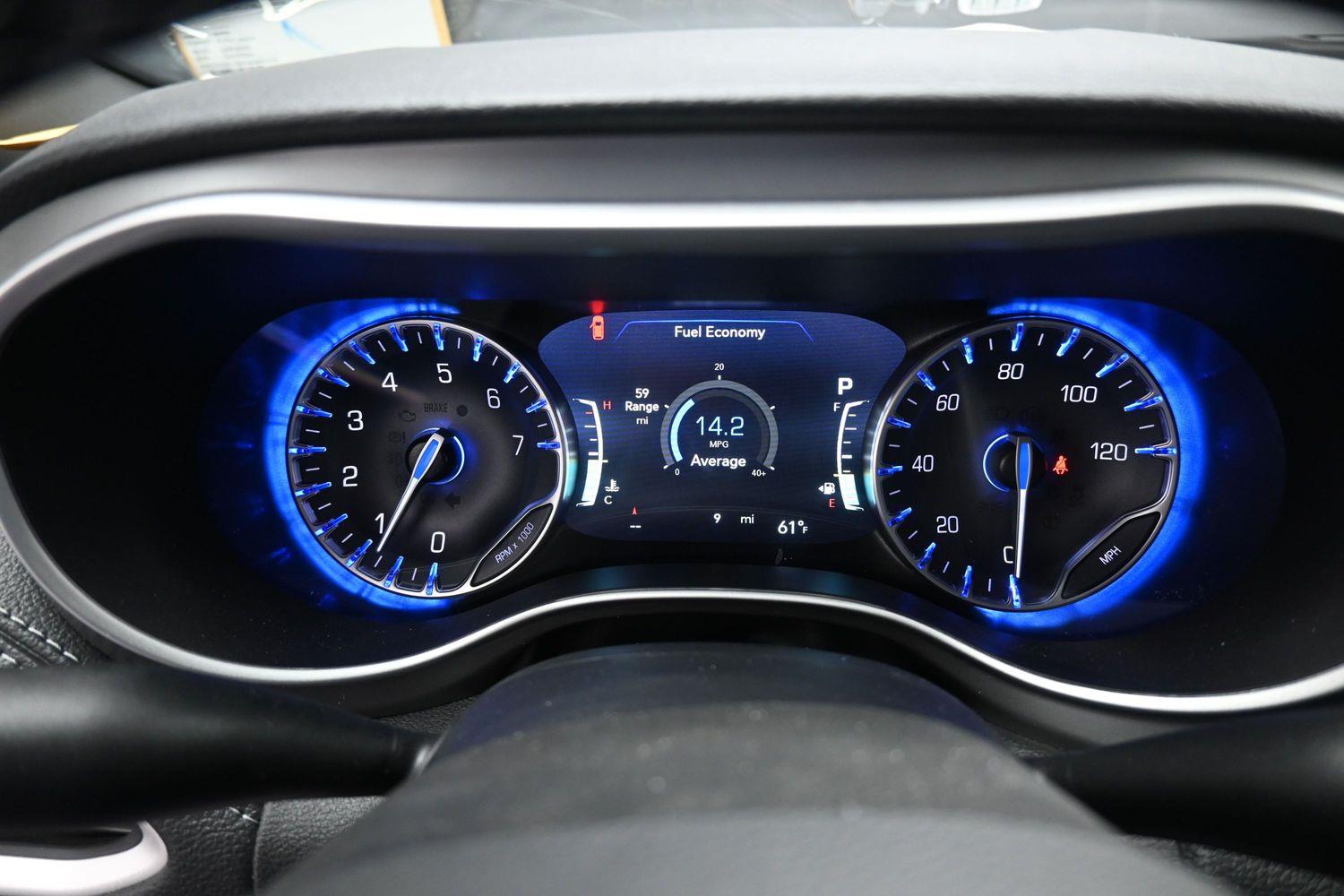 New 2027 Chrysler Pacifica Select