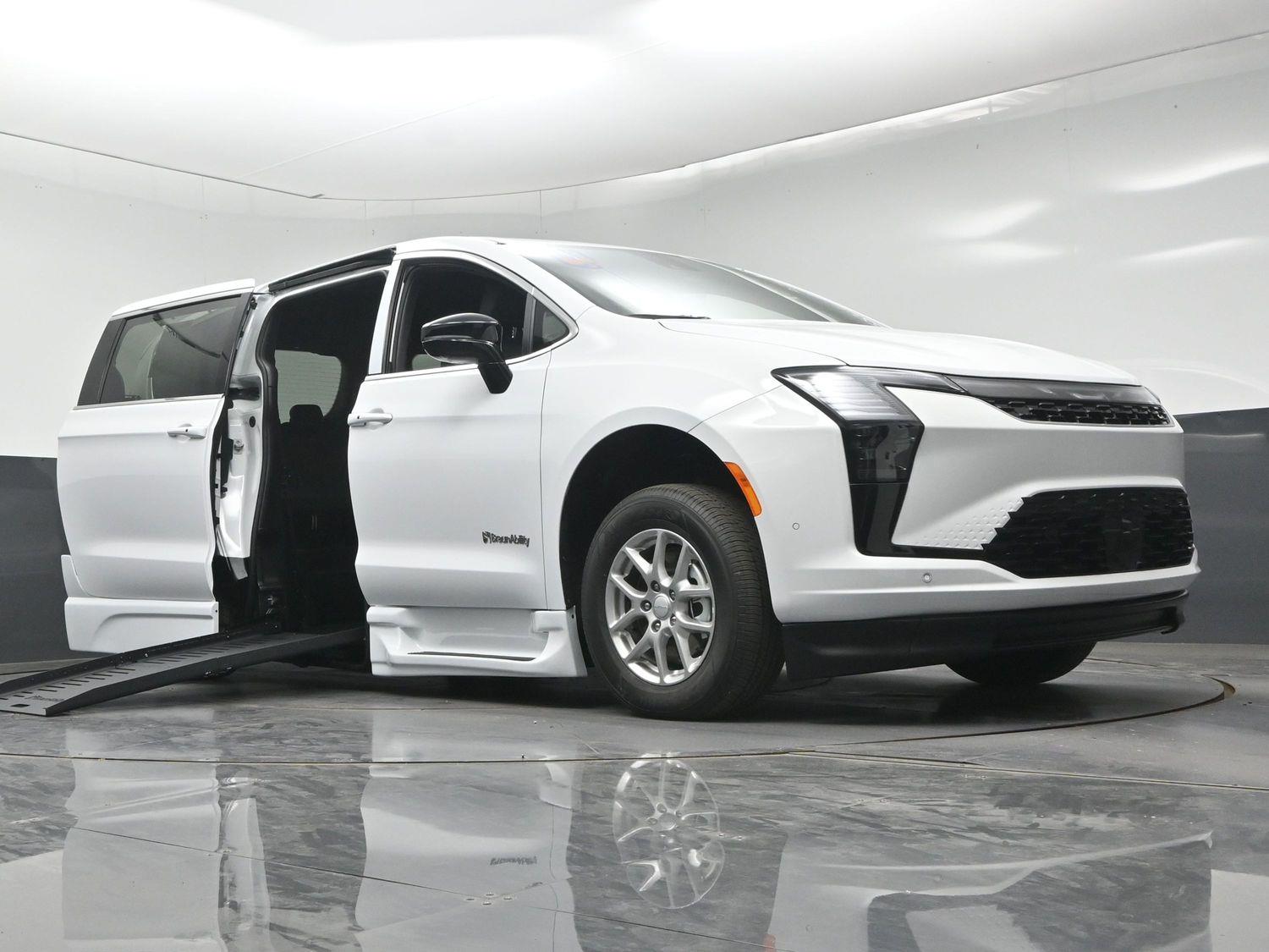 New 2027 Chrysler Pacifica Select