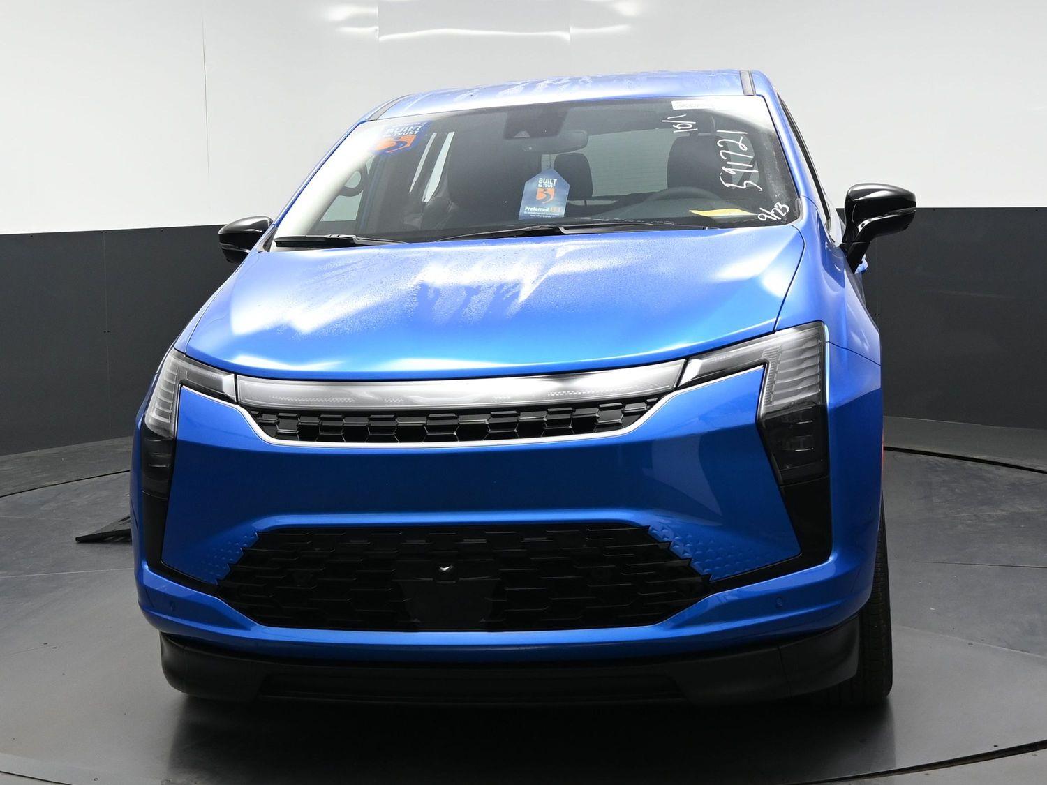 New 2027 Chrysler Pacifica Select