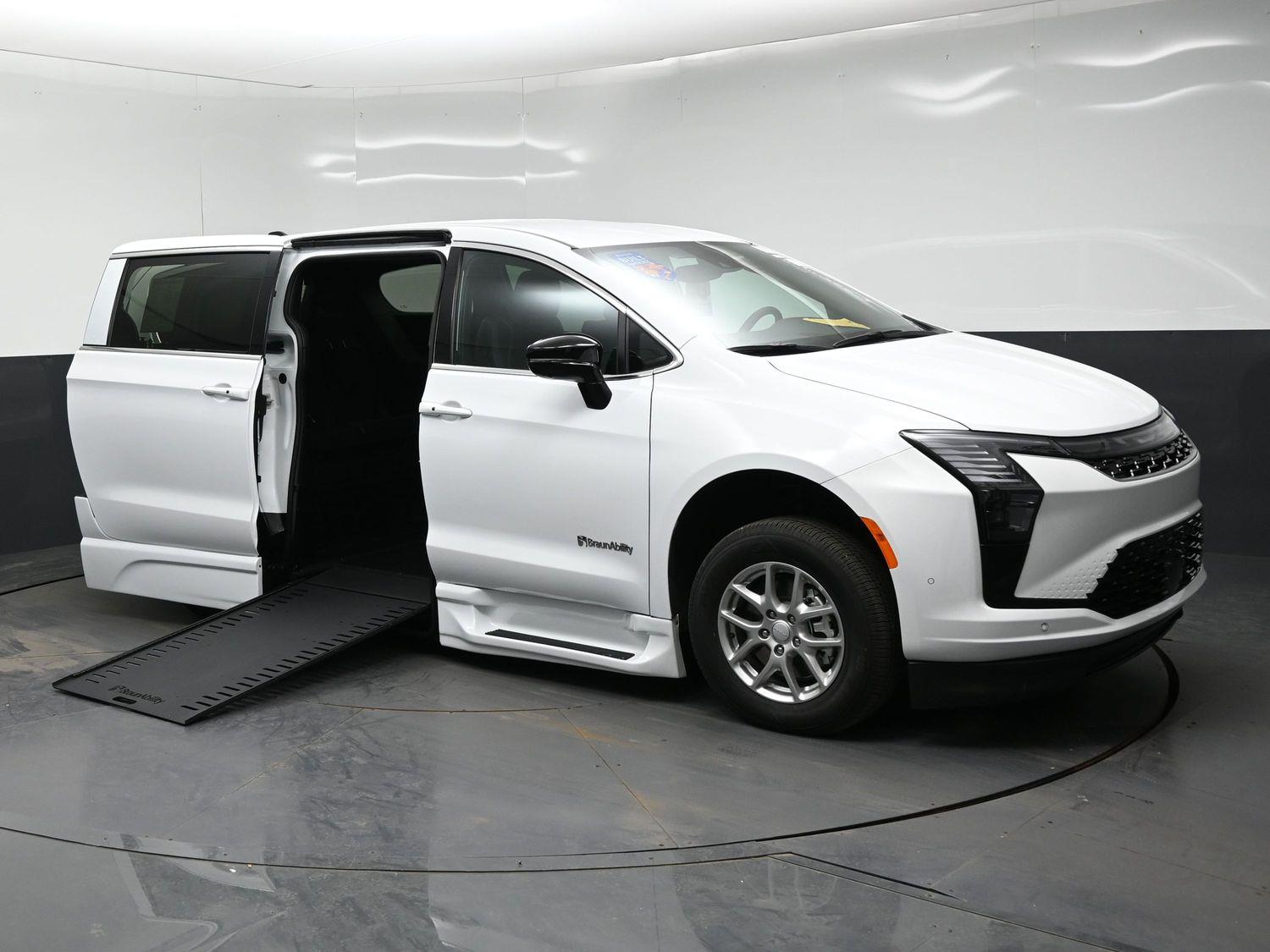 New 2027 Chrysler Pacifica Select