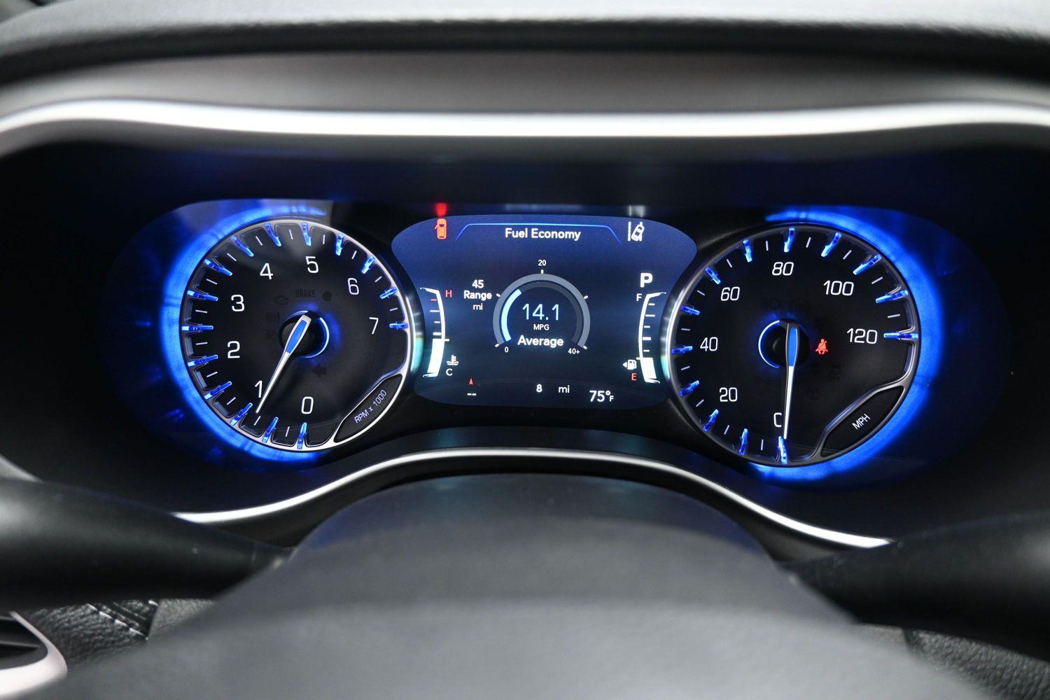 New 2027 Chrysler Pacifica Select