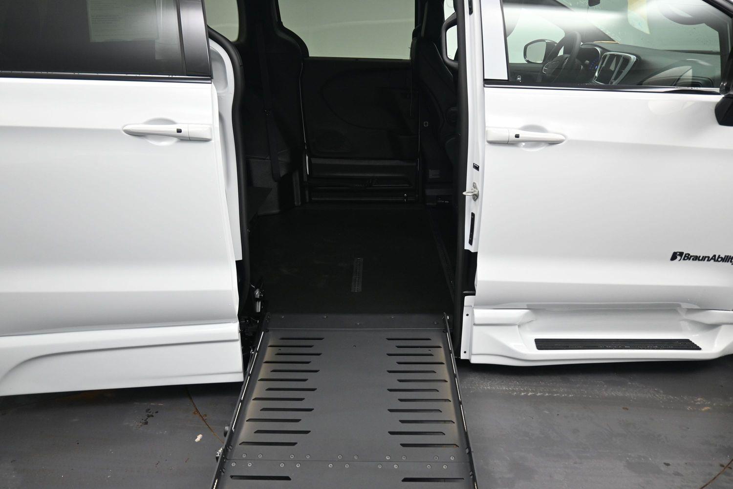 New 2027 Chrysler Pacifica Pacifica