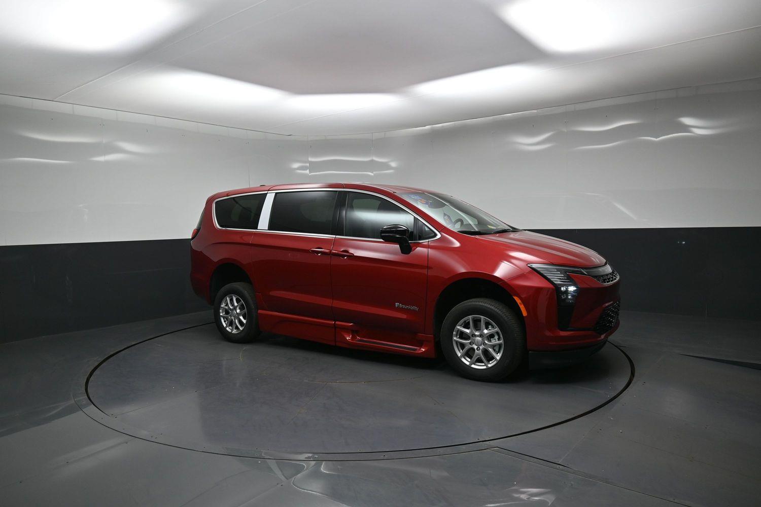 New 2027 Chrysler Pacifica Pacifica