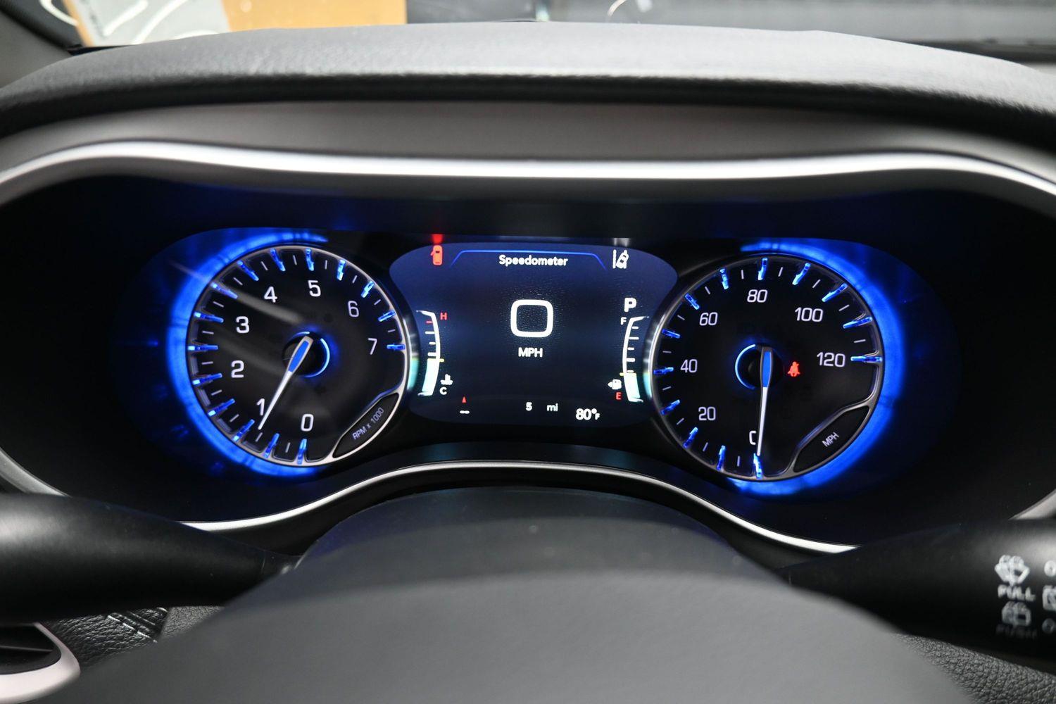 New 2027 Chrysler Pacifica Select